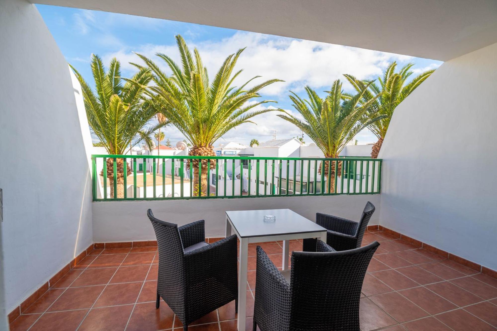 פוארטו דל כרמן Apartamentos La Penita מראה חיצוני תמונה